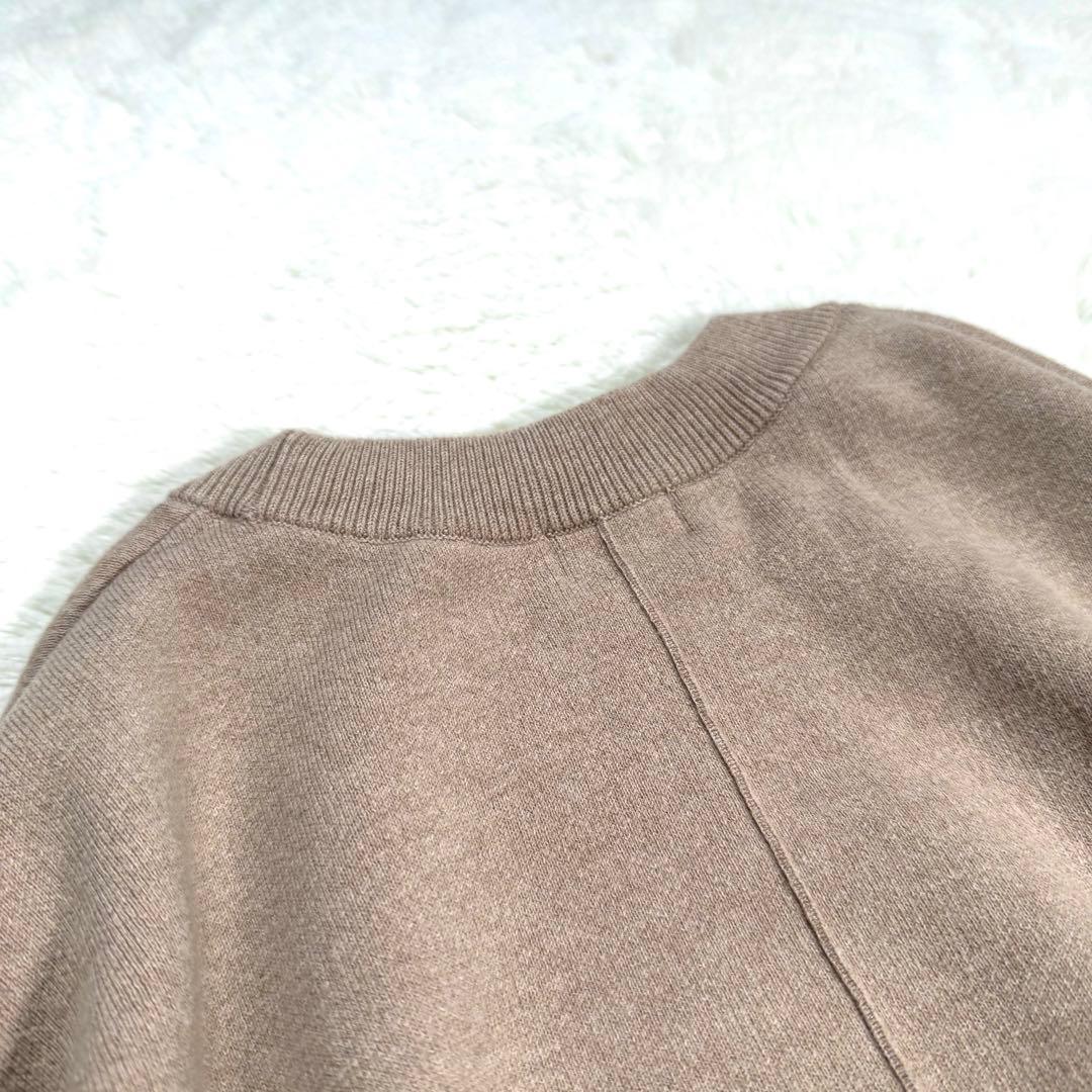 【新品】組曲 カシミヤ混 スムースニット スウェット ベージュ 6 大きいサイズ