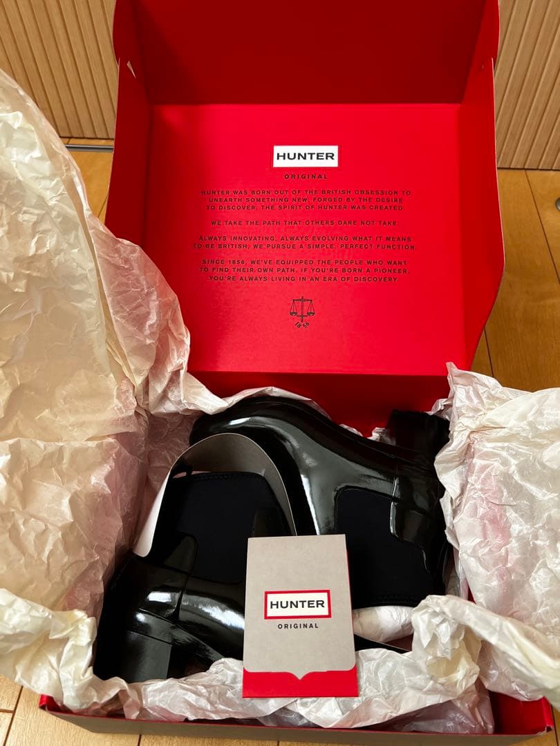 HUNTER レディースリファインドグロスミッドブーツ・ブラック　箱付