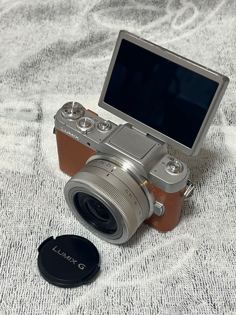 デジタルカメラ Panasonic LUMIX DMC GF7