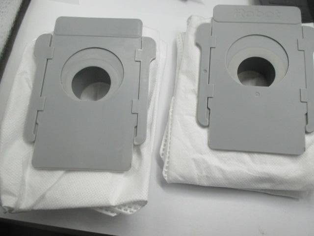 【送料無料】ルンバi3　付属品いろいろ、アイロボット