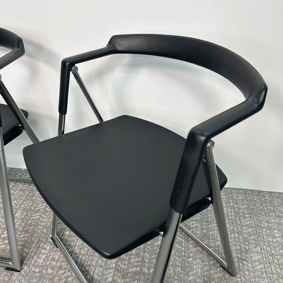 3.【2脚セット】Cassina Ixc. BRONX 1010フォールディング