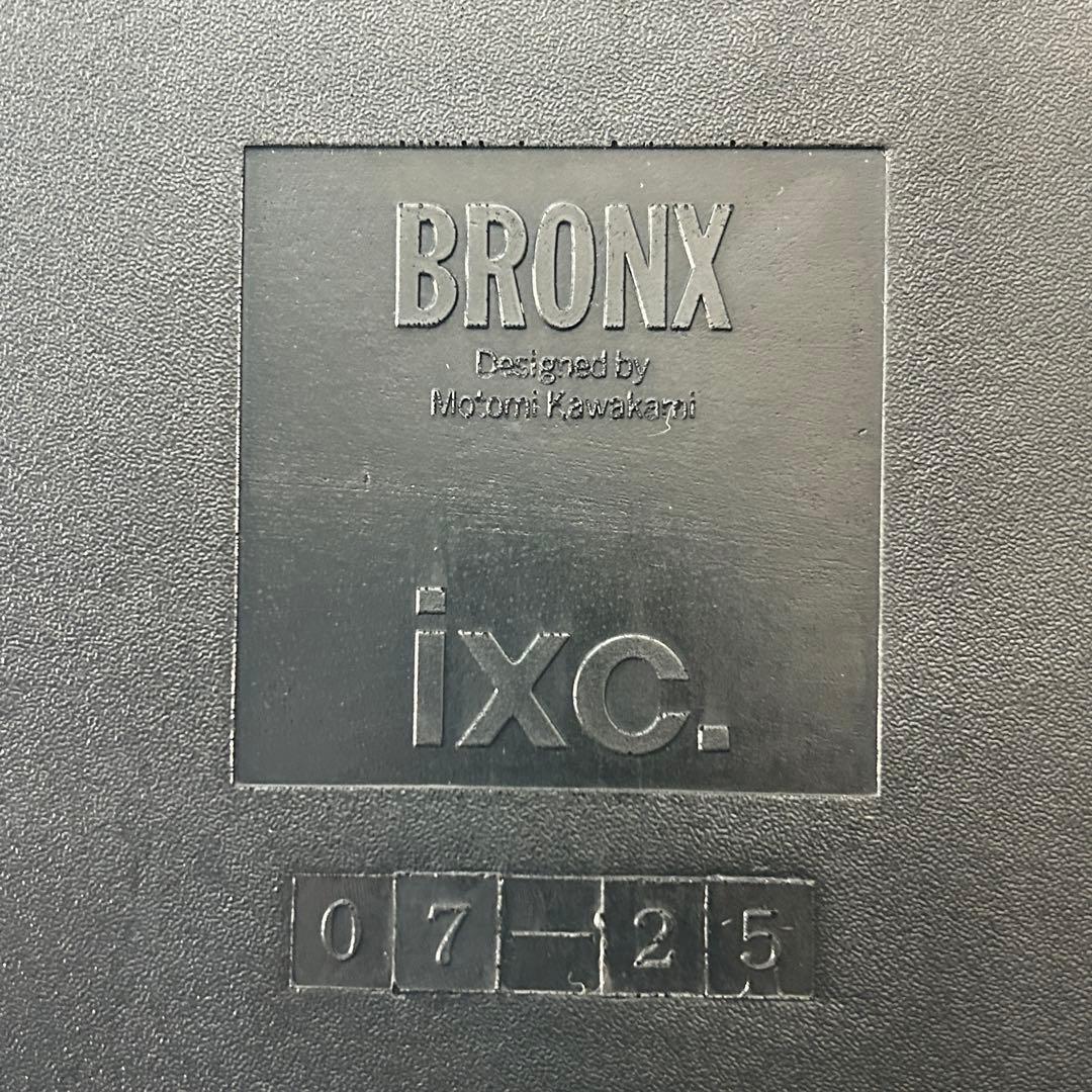 3.【2脚セット】Cassina Ixc. BRONX 1010フォールディング