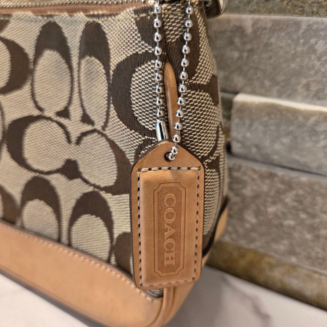 美品　COACH　コーチ　ポーチ　ハンドバッグ　キャンバス　レザー　シグネチャー