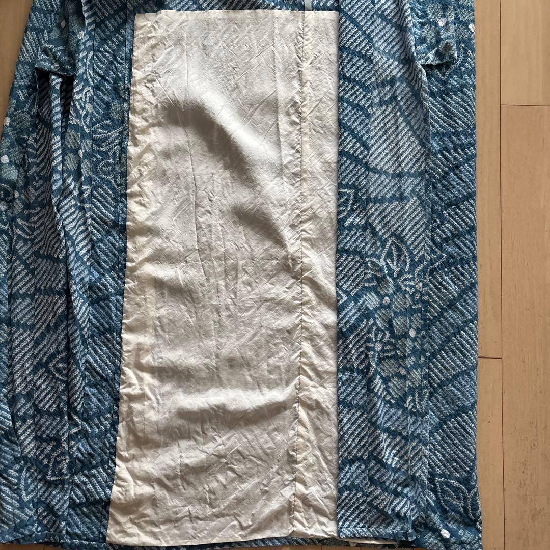 有松鳴海絞　紫陽花柄　珍しいブルーグレーの浴衣　縫製丁寧