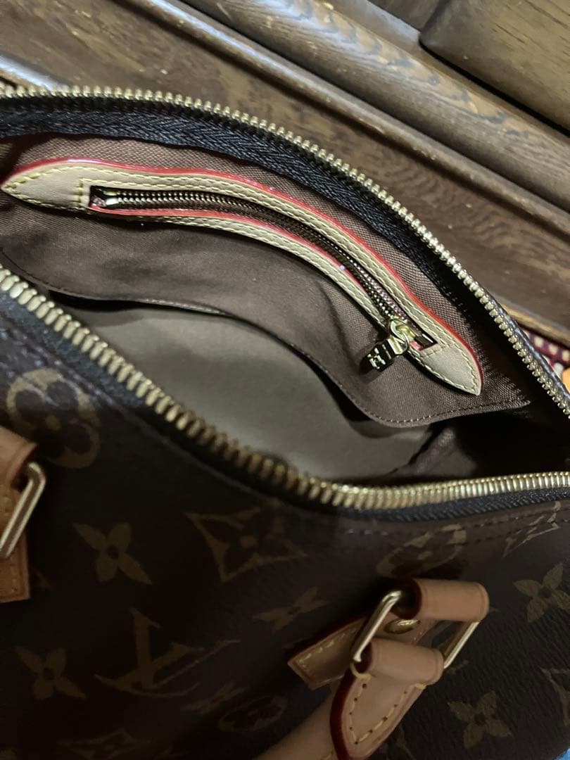 LOUIS VUITTON ルイヴィトン　スピーディー・25