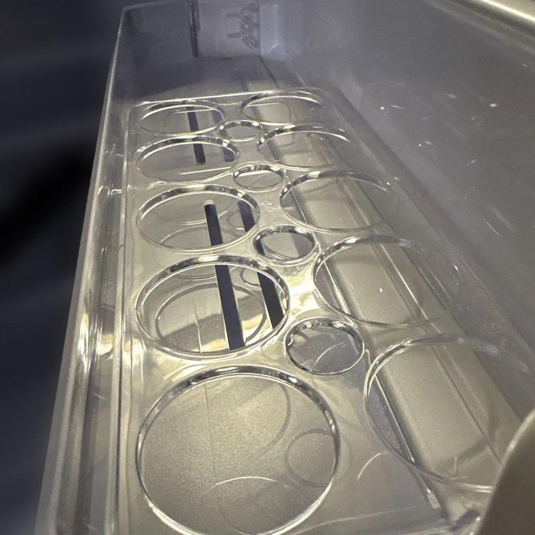 HITACHI 冷蔵庫 265L 中型 R-27SV 右開き　2023年