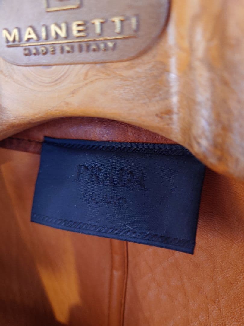 新品 PRADAレザージャケット定価76万/プラダ青山店購入