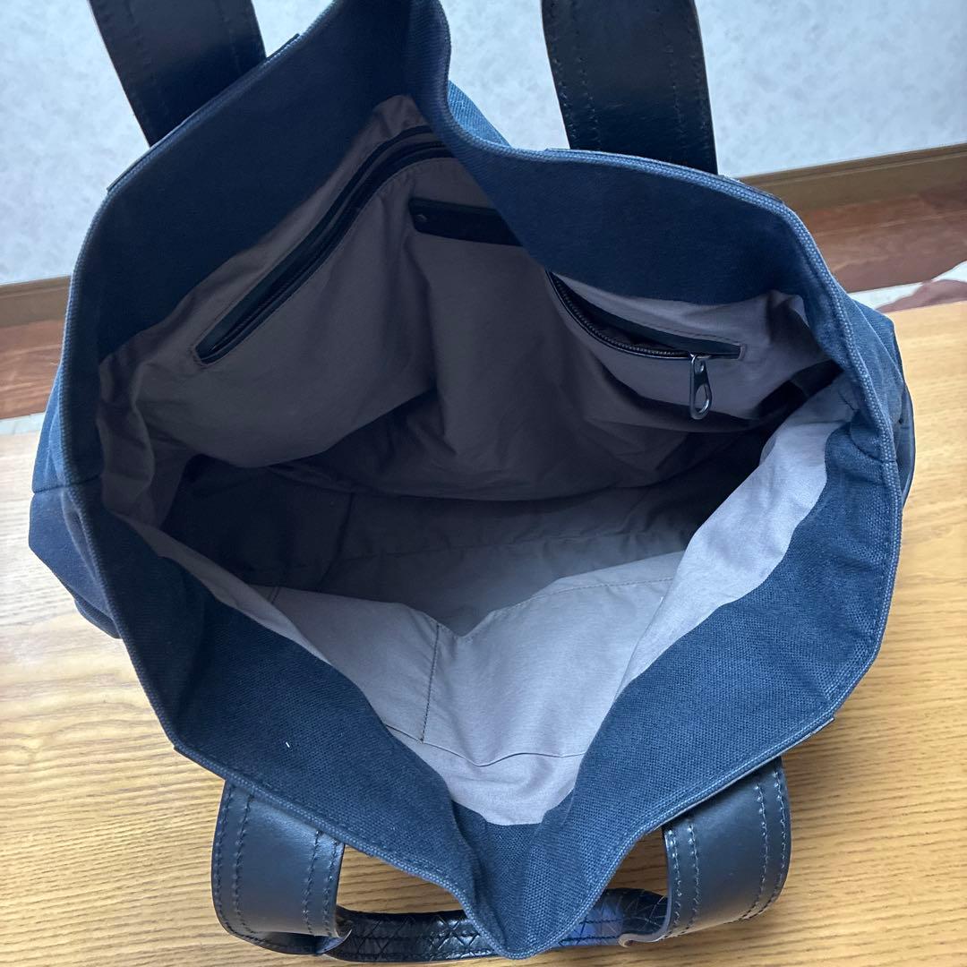 BOTTEGA VENETA イントレッチオミラージュ トートバッグ ネイビー