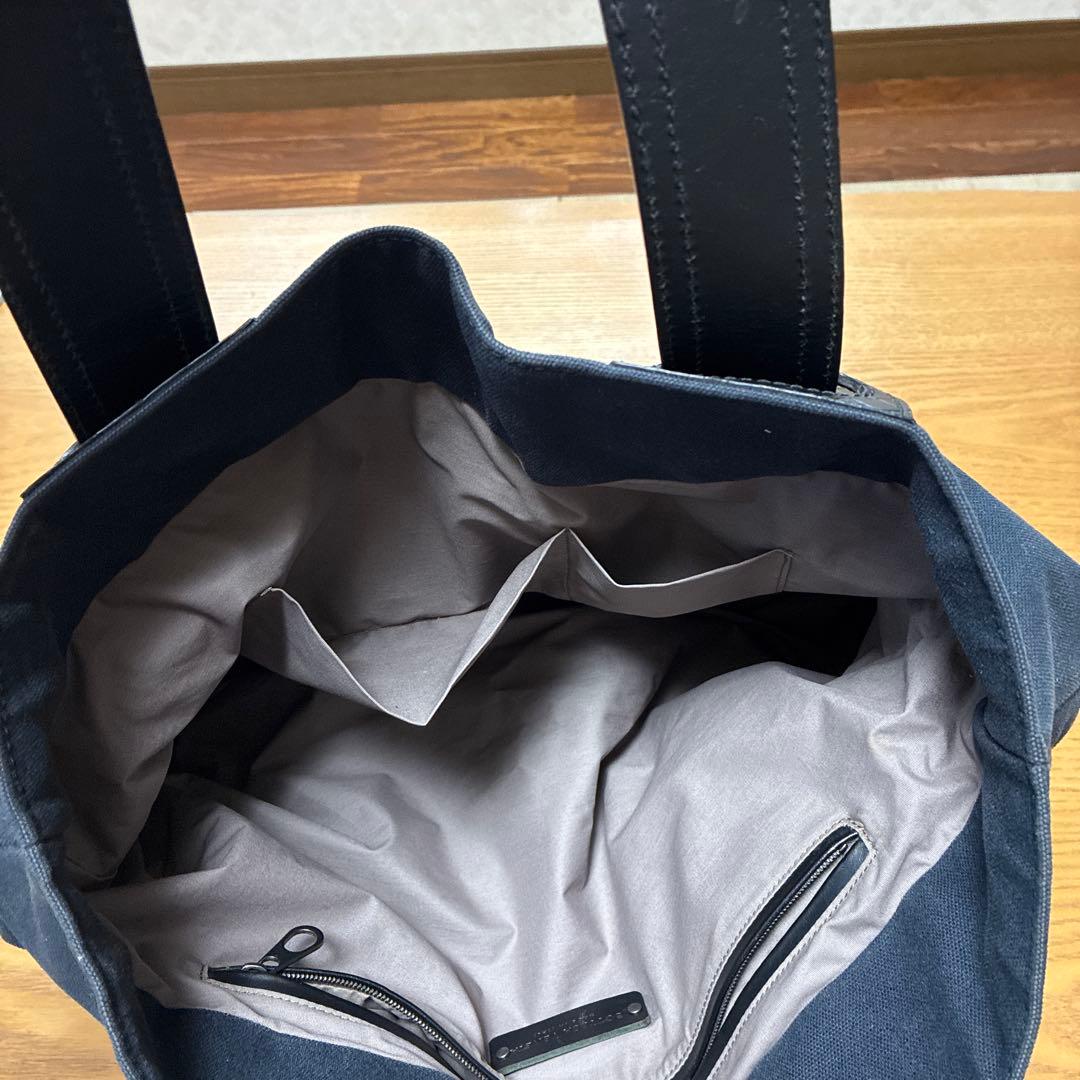 BOTTEGA VENETA イントレッチオミラージュ トートバッグ ネイビー