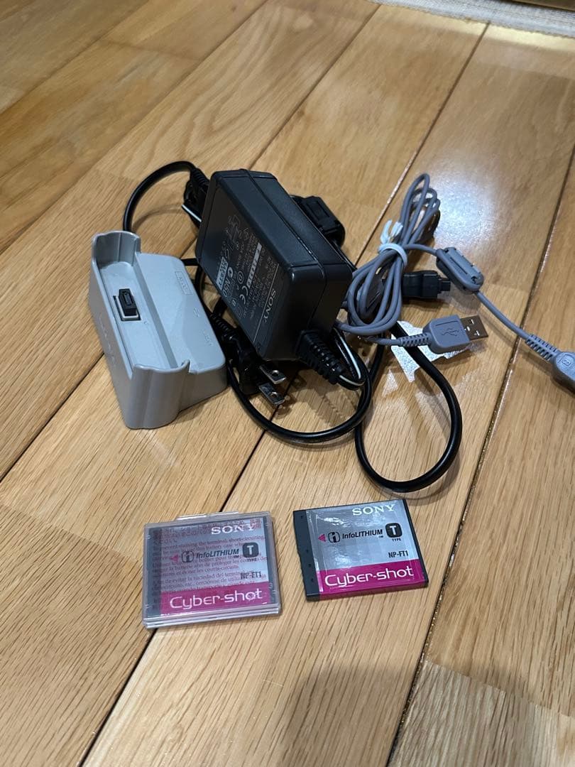 デジタルカメラ SONY Cyber-shot Carl Zeiss Vario-Tessar