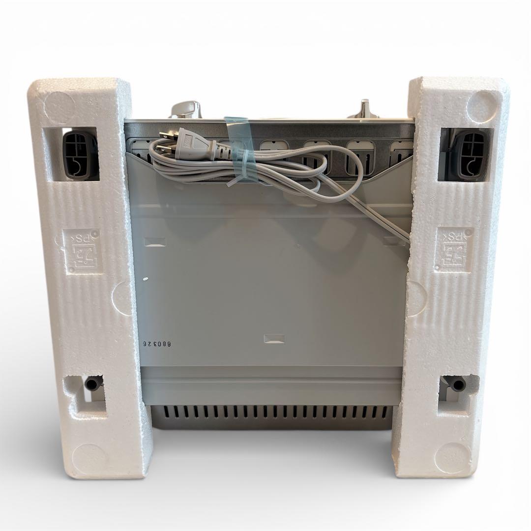 【新品】Aladdin トースト4枚焼き トースター AET-G13N(W)