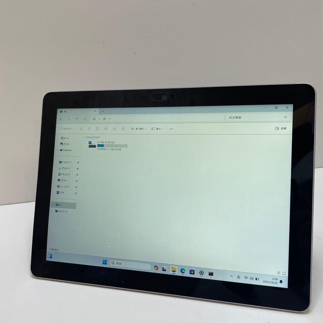 #394 Microsoft Surface Go モデル1824 8GB