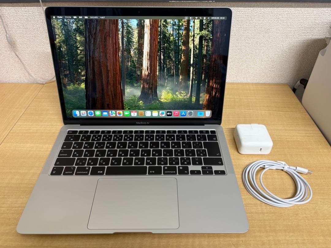 【美品】Apple MacBookAir 2020 M1 8GB 256GB