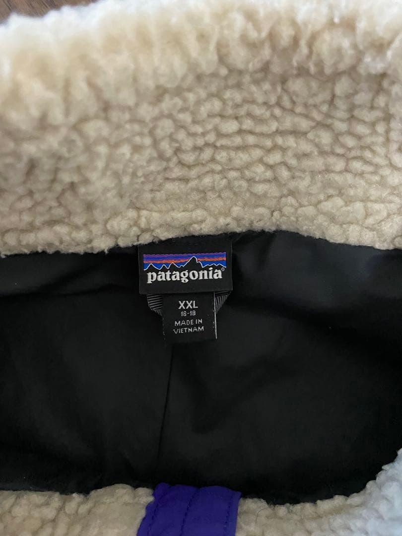 patagonia フリースジャケット クリーム/パープル
