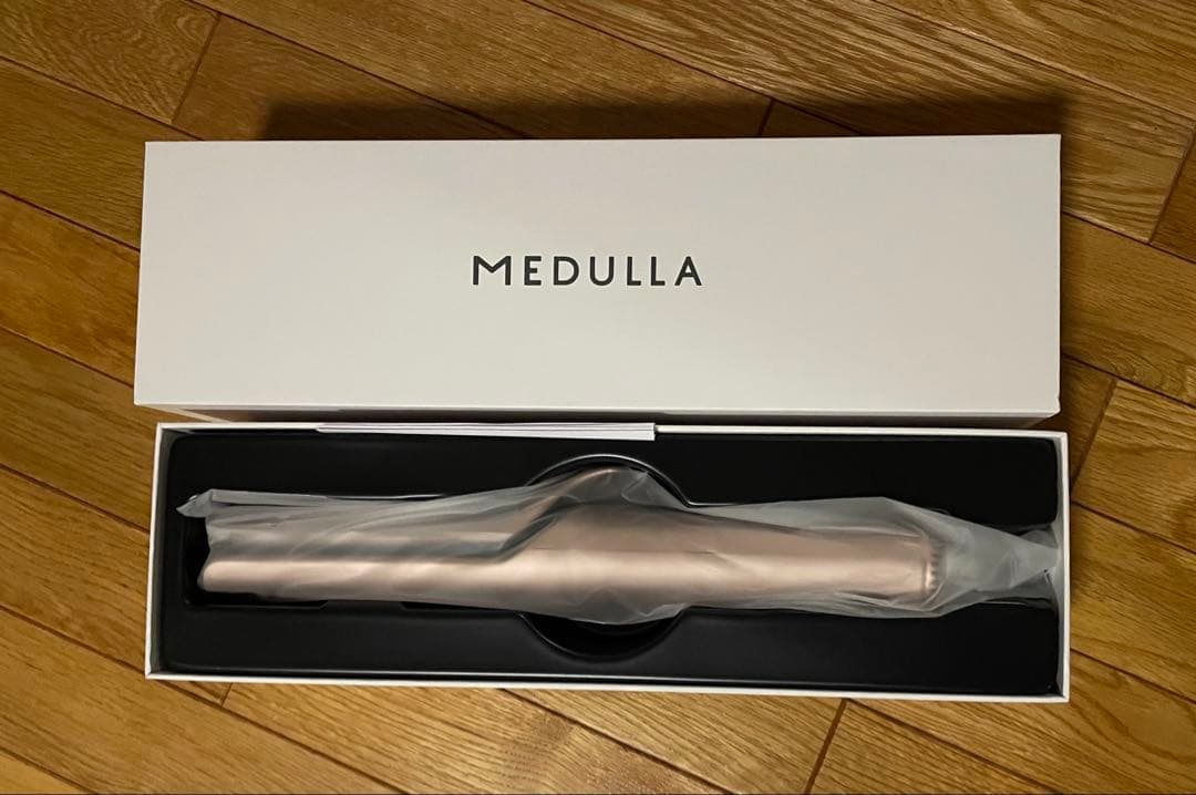【新品】熱と風でうるおいケアMEDULLA ヘアアイロン ストレート＆カール