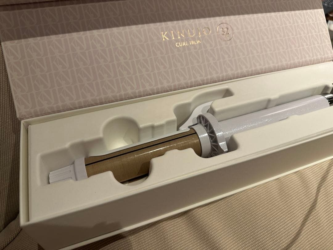 絹女　KIKUJO 32ミリカールアイロン