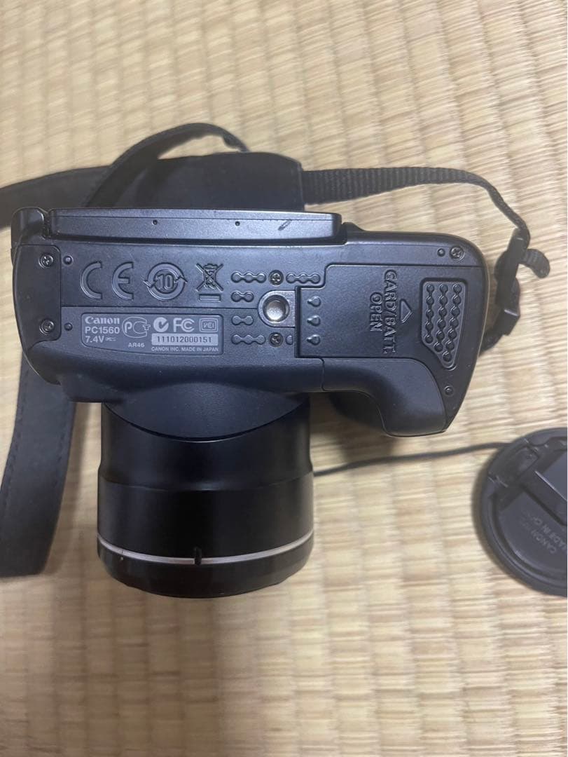 Canon デジタル一眼レフカメラ 35-80mmレンズ付き