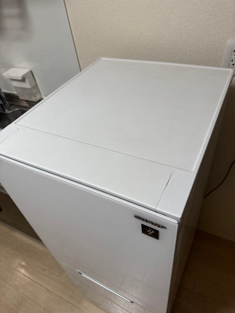SHARP 2022年製 152L冷蔵庫 SJ-GD15H