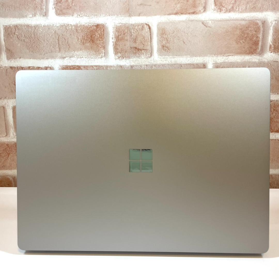 ★美品★ Surface Laptop4 2021年製 タッチパネル式 OO3