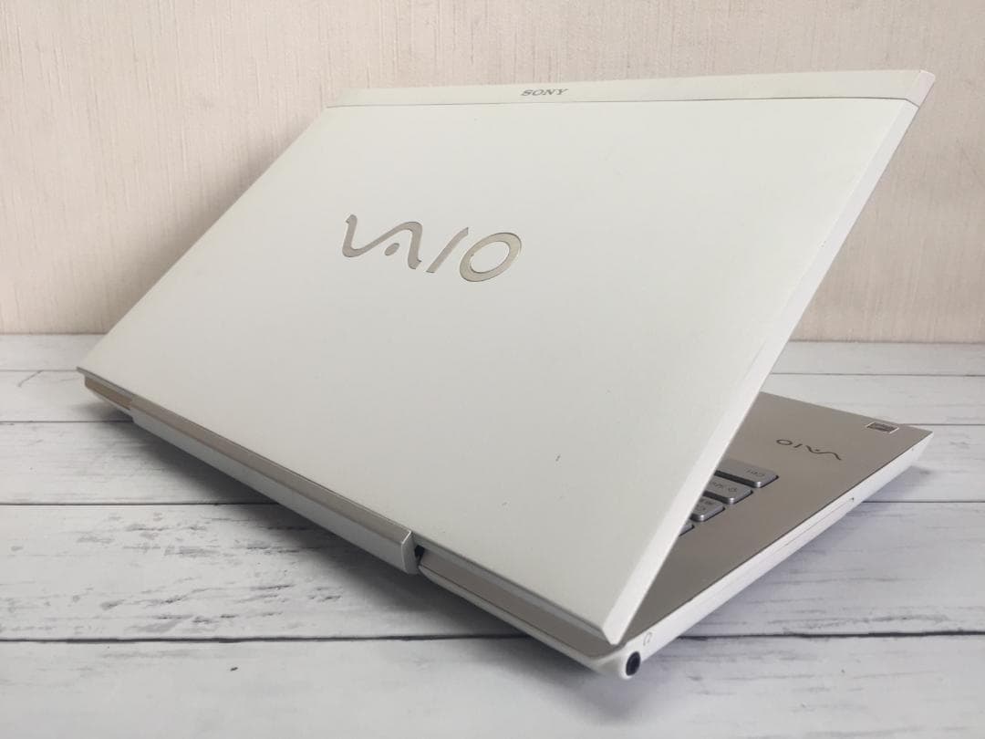 SONY VAIO VPCSB4AJ 13.3型TFT液晶 軽量コンパクトノート