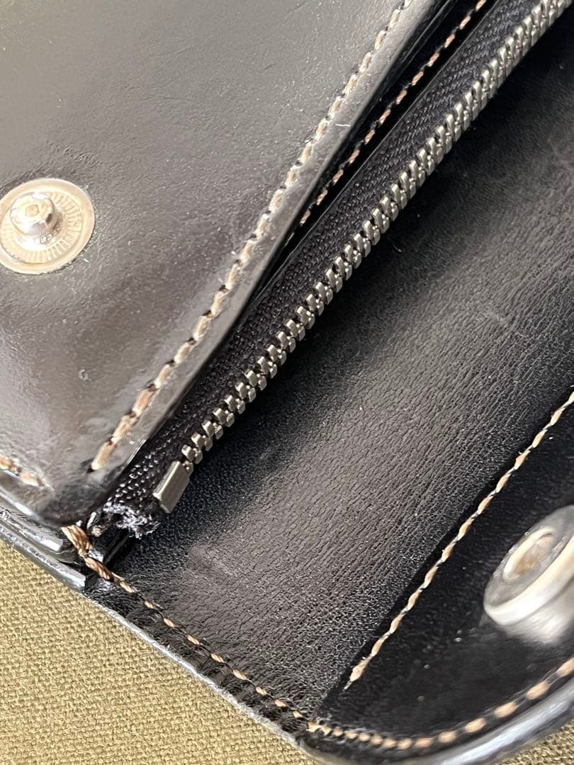 【WILDSWANS】　wave ウェイブ　旧ロゴ　王冠ロゴ　マリン　サドル