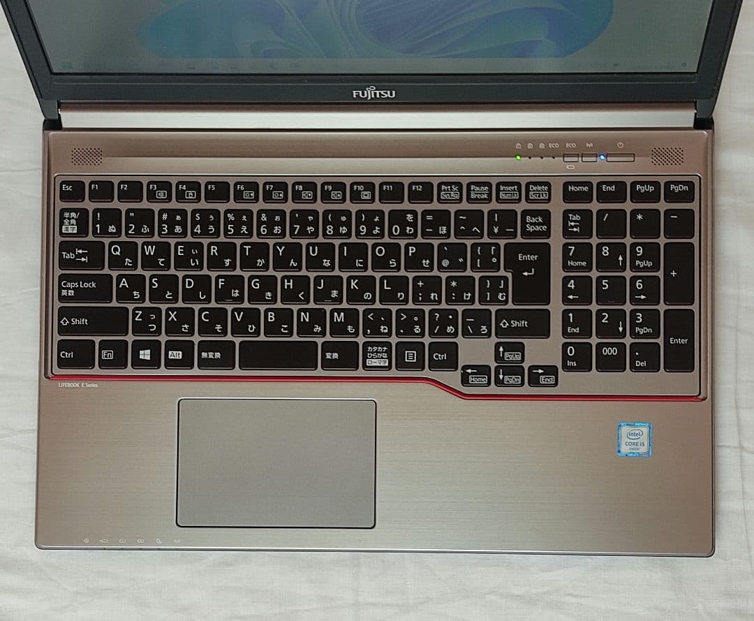 まってぃん FUJITSU LIFEBOOK E756/MノートPC