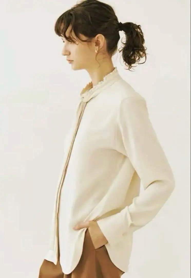 Beige, ベイジ　EVA ボウタイブラウス　サイズ4 シアーオレンジ