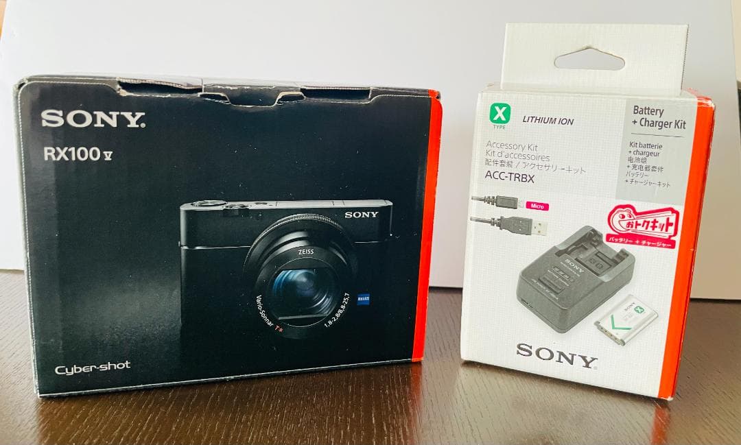 SONY RX100 M5A コンパクトデジタルカメラ（チャージャーキット付）