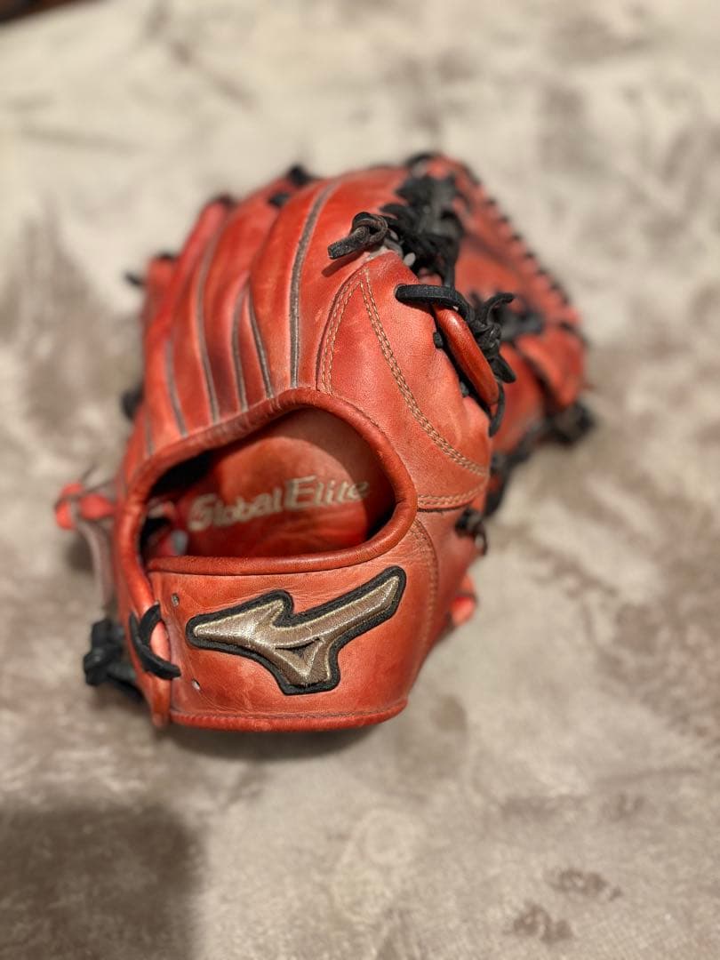 ピ*ウ様 ミズノ　グローバルエリート　硬式用 外野手用グラブ レッド 高校野球対