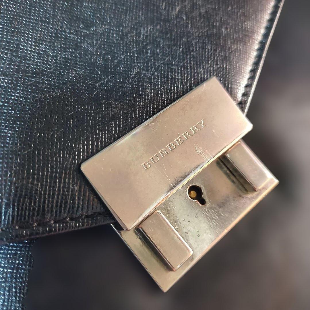 BURBERRY バーバリービジネスバッグ 鍵付きブラック