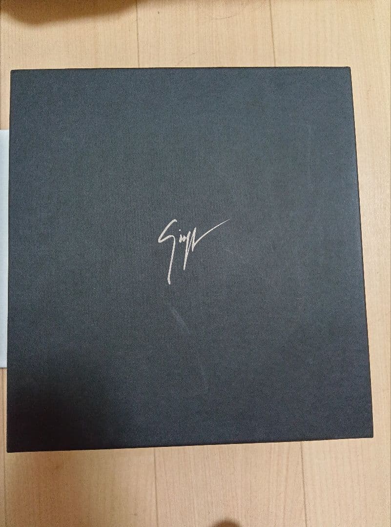 【RT-153678専用】Giuseppe Zanotti　サンダル