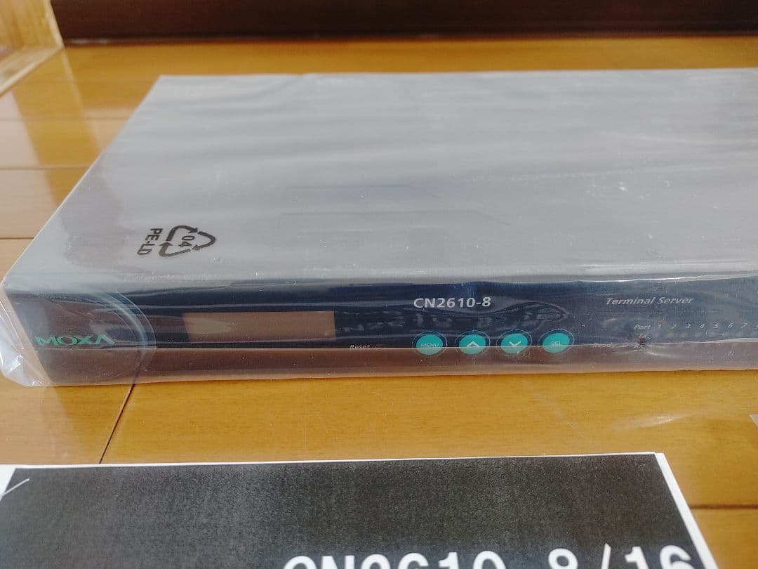 MOXA CN2610-8 ターミナルサーバ 8ポート シリアルデバイスサーバ