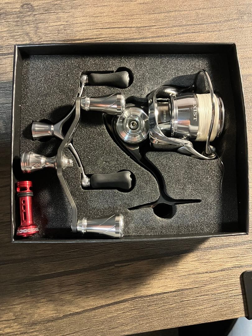 DAIWA 22 EXIST LT2500S-DH スピニングリール