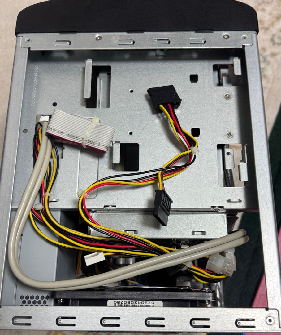 Data server Xeon E3-1220V6 8GB 250W電源付き