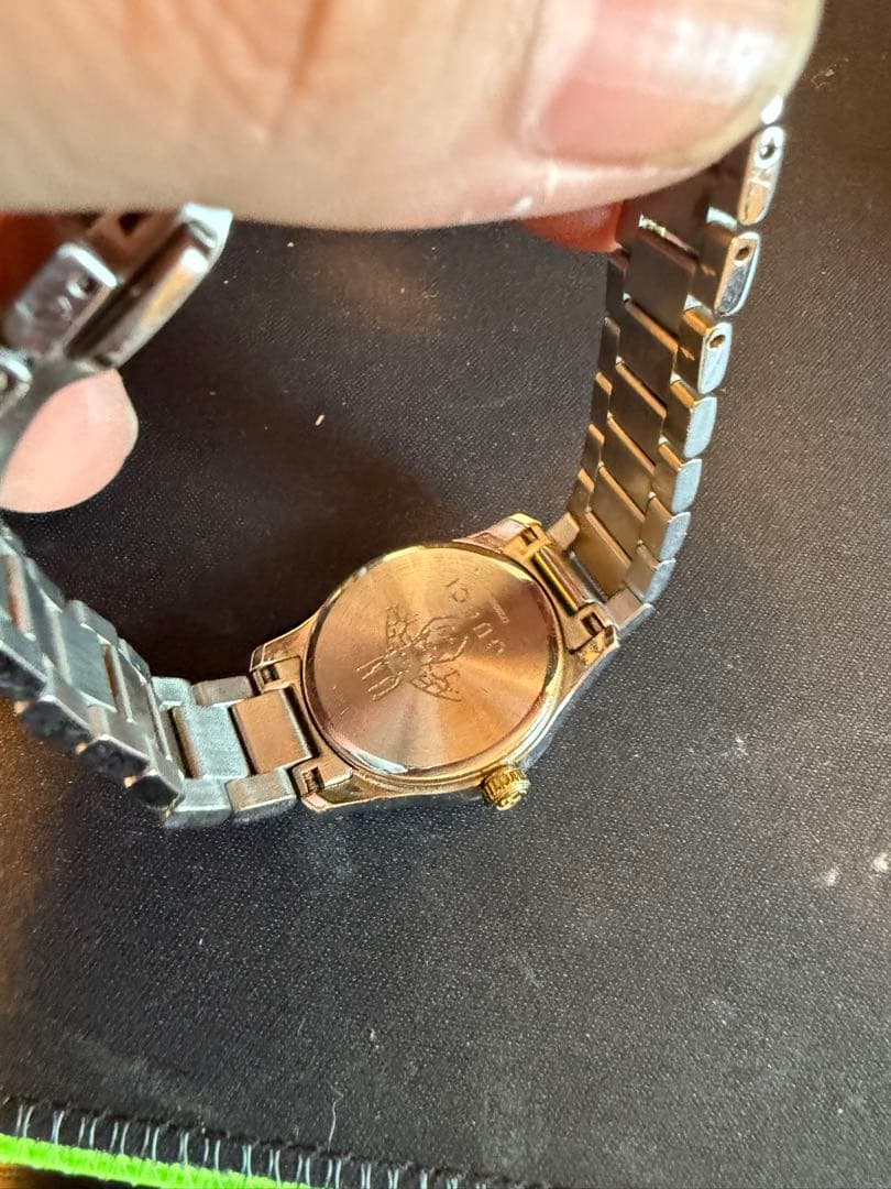 GUCCI グッチ G-Timeless 腕時計（ユニセックス）