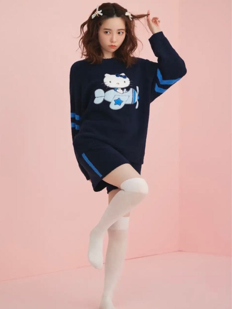 スナイデルホームHELLO KITTY ニットカーディガン　ニットショートパンツ