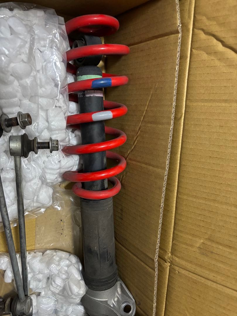 プリウスPHVGRサスキット（送料込み）