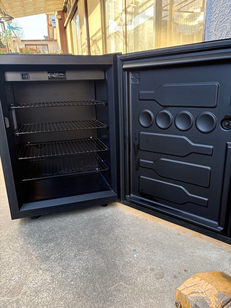 【定価120,000円】 Dometic ワインセラー 木目調 縦型