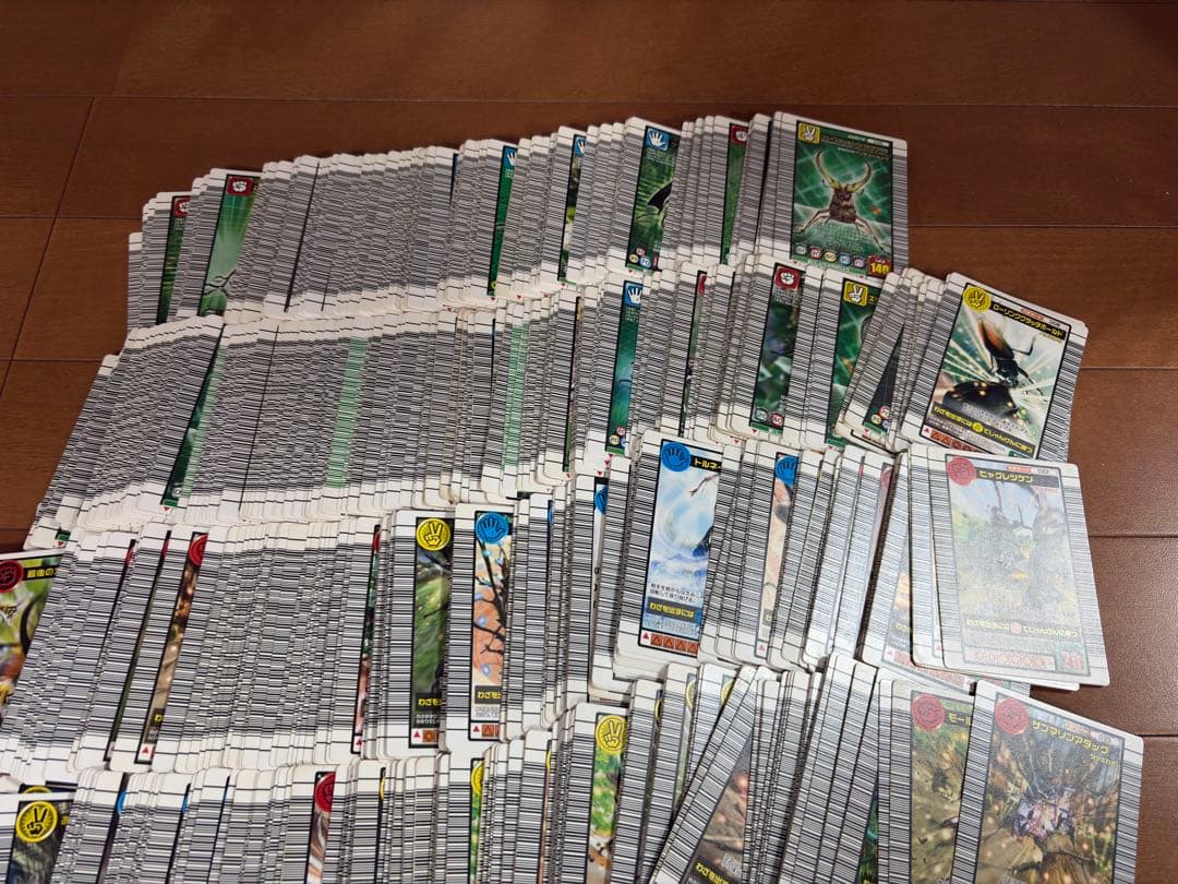 断*中様 800枚以上 ムシキング まとめ 金 銀 銅 アダー 付録 パラレル