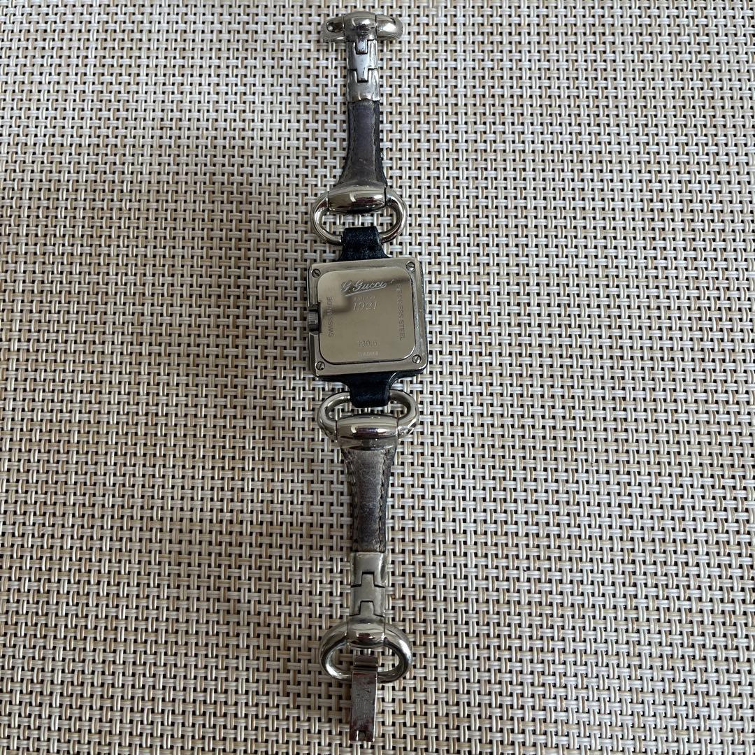 GUCCI 腕時計 ブラック　⭐︎稼働中