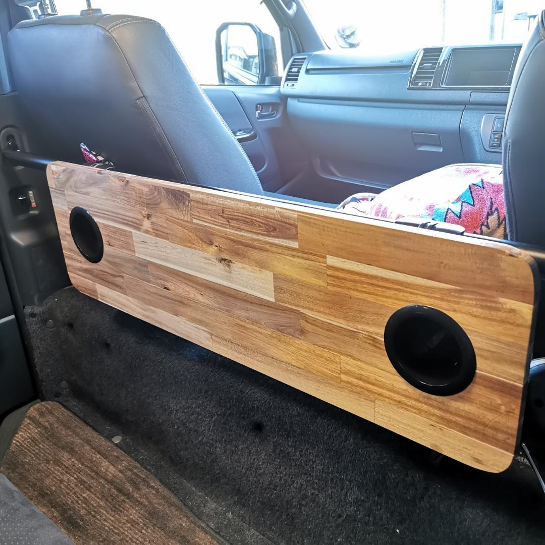 ハイエース　サイドテーブル　セカンドシートテーブル　車中泊　キャンプ