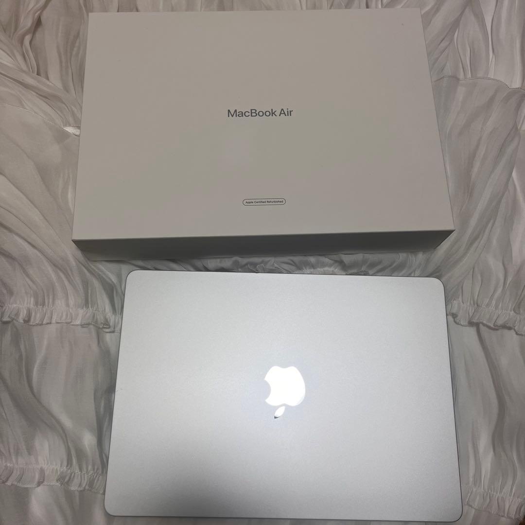 Apple MacBook Air シルバー 本体 元箱付き