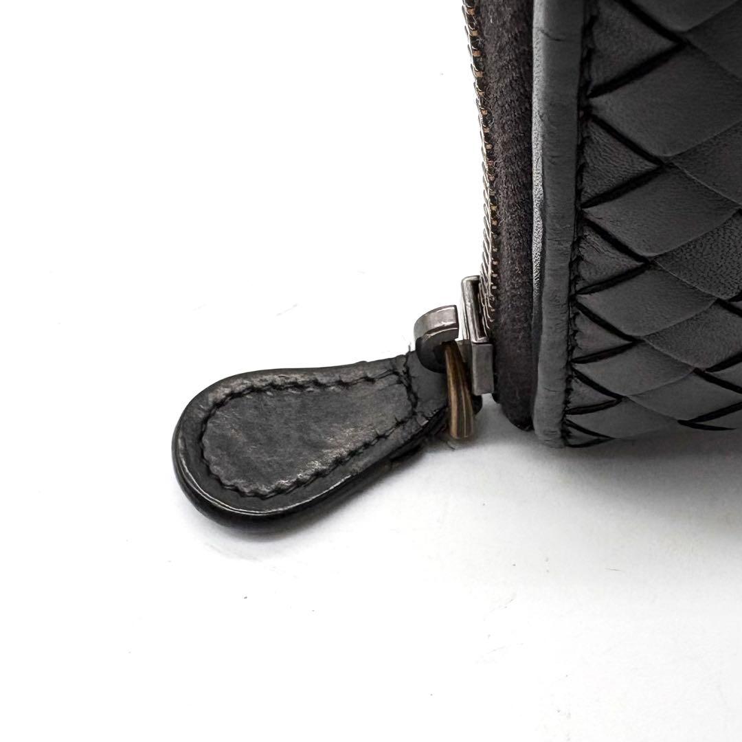 【美品】ボッテガヴェネタ 長財布 ラウンドジップ イントレチャート ブラック