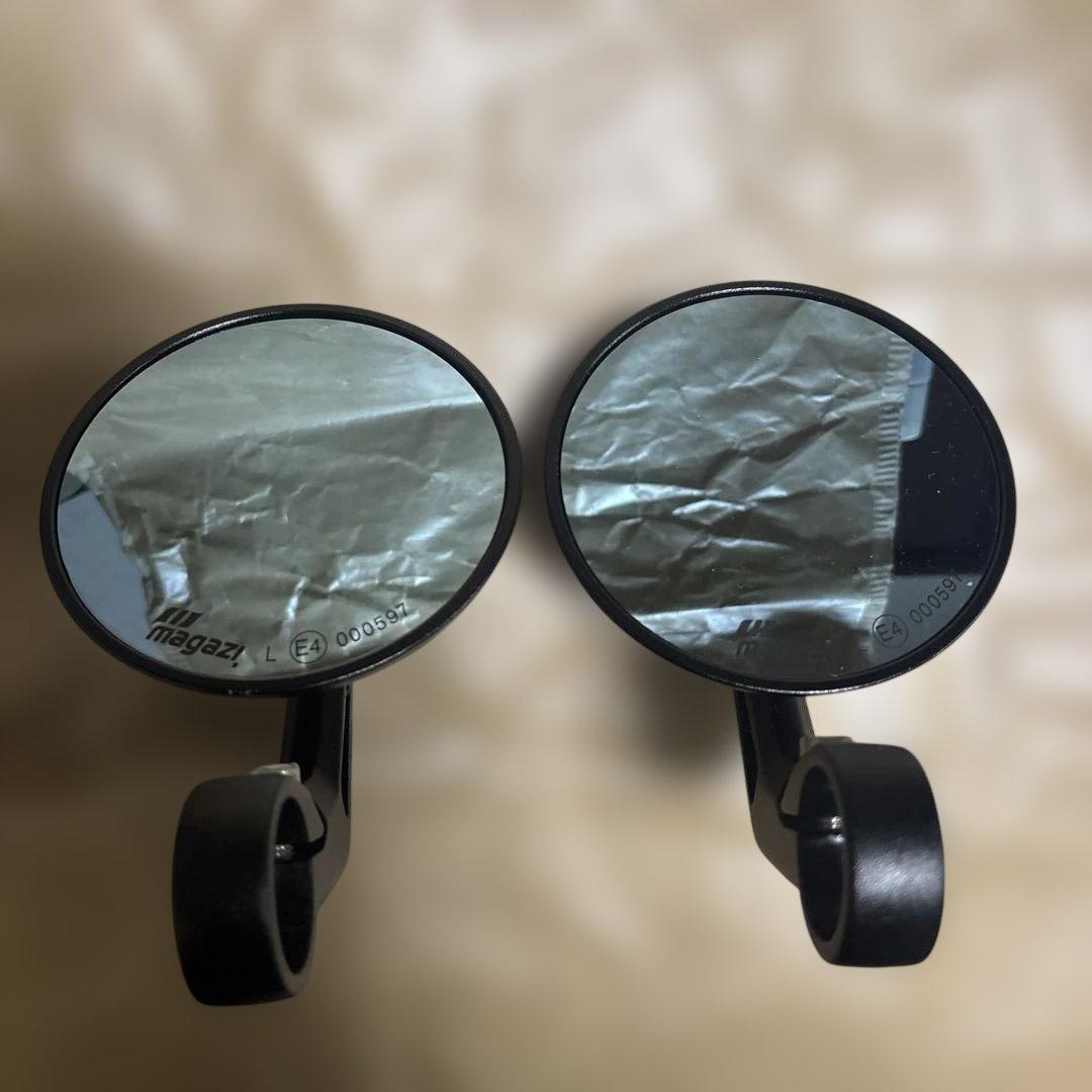 バイクミラー ブラック 取り付け用ネジ付き