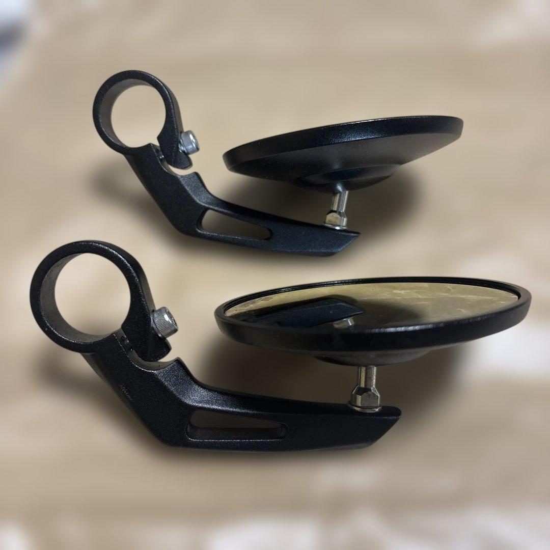 バイクミラー ブラック 取り付け用ネジ付き