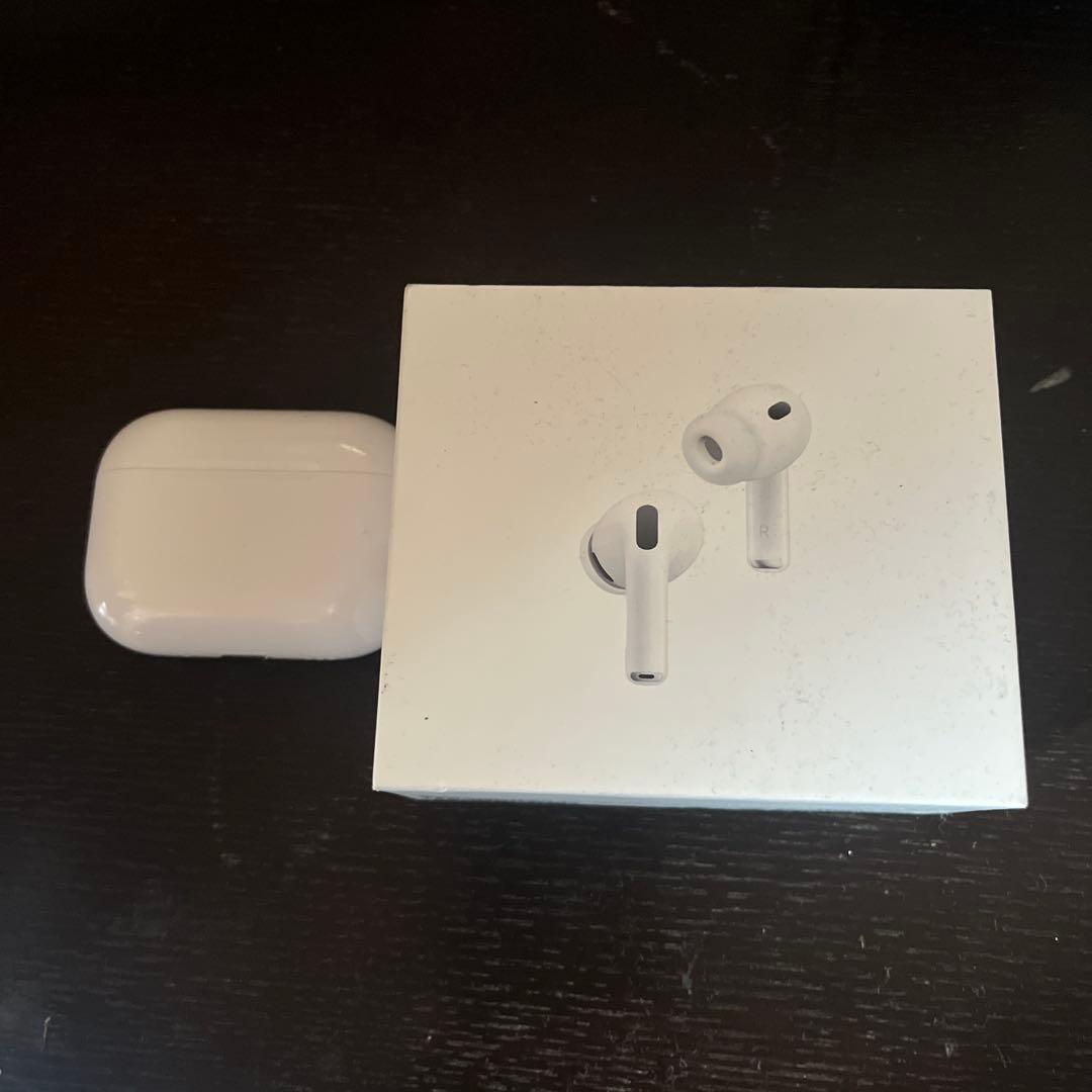 AirPodspro3ホワイト 充電ケース付き