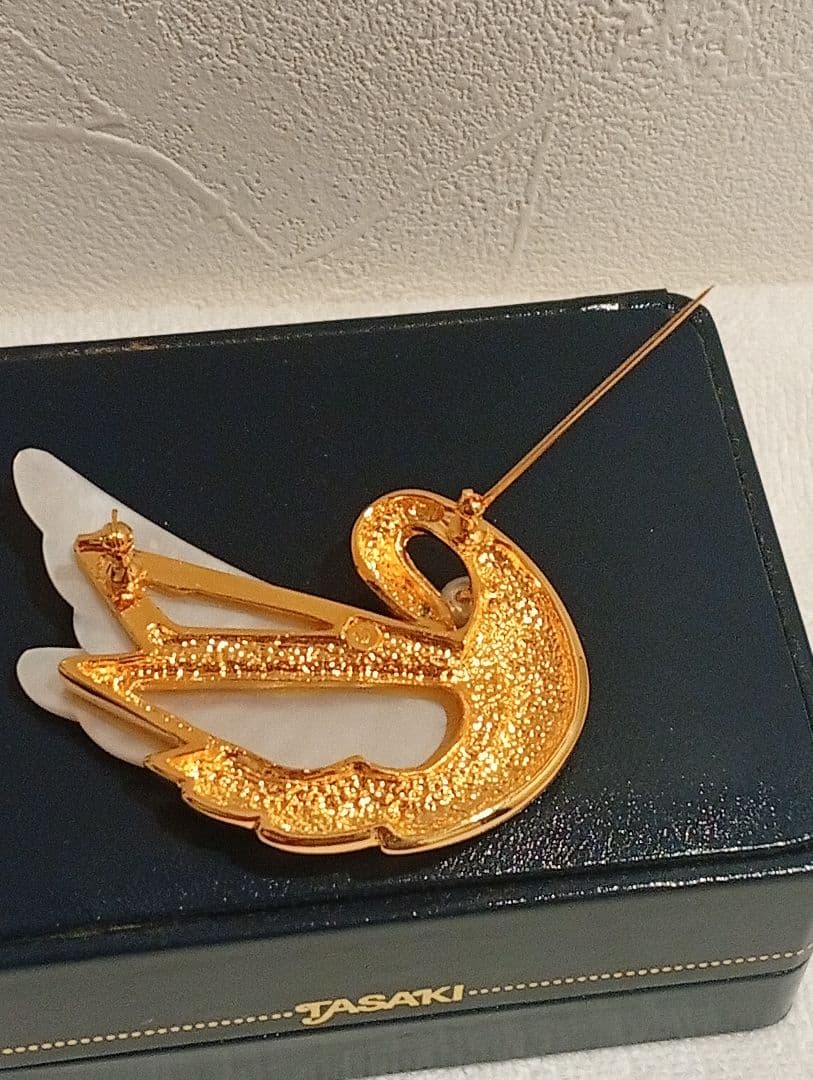 【ほぼ未使用】TASAKI タサキ ブローチ スワン 本真珠 アコヤ真珠 パール