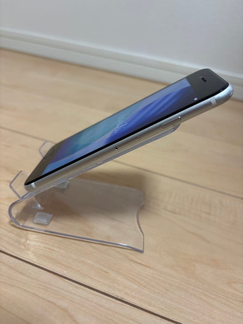 iPhone SE 第2世代 64GB ホワイト SIMフリー