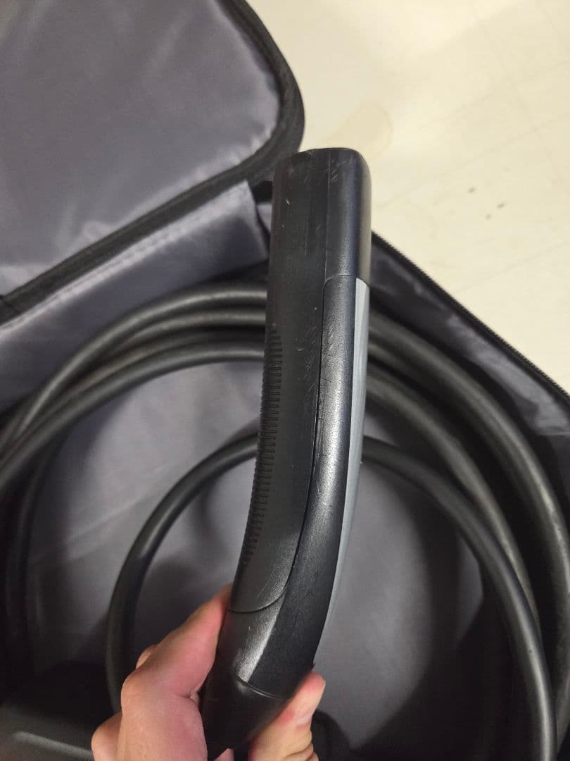 Tesla モバイルコネクター　充電用ケーブル