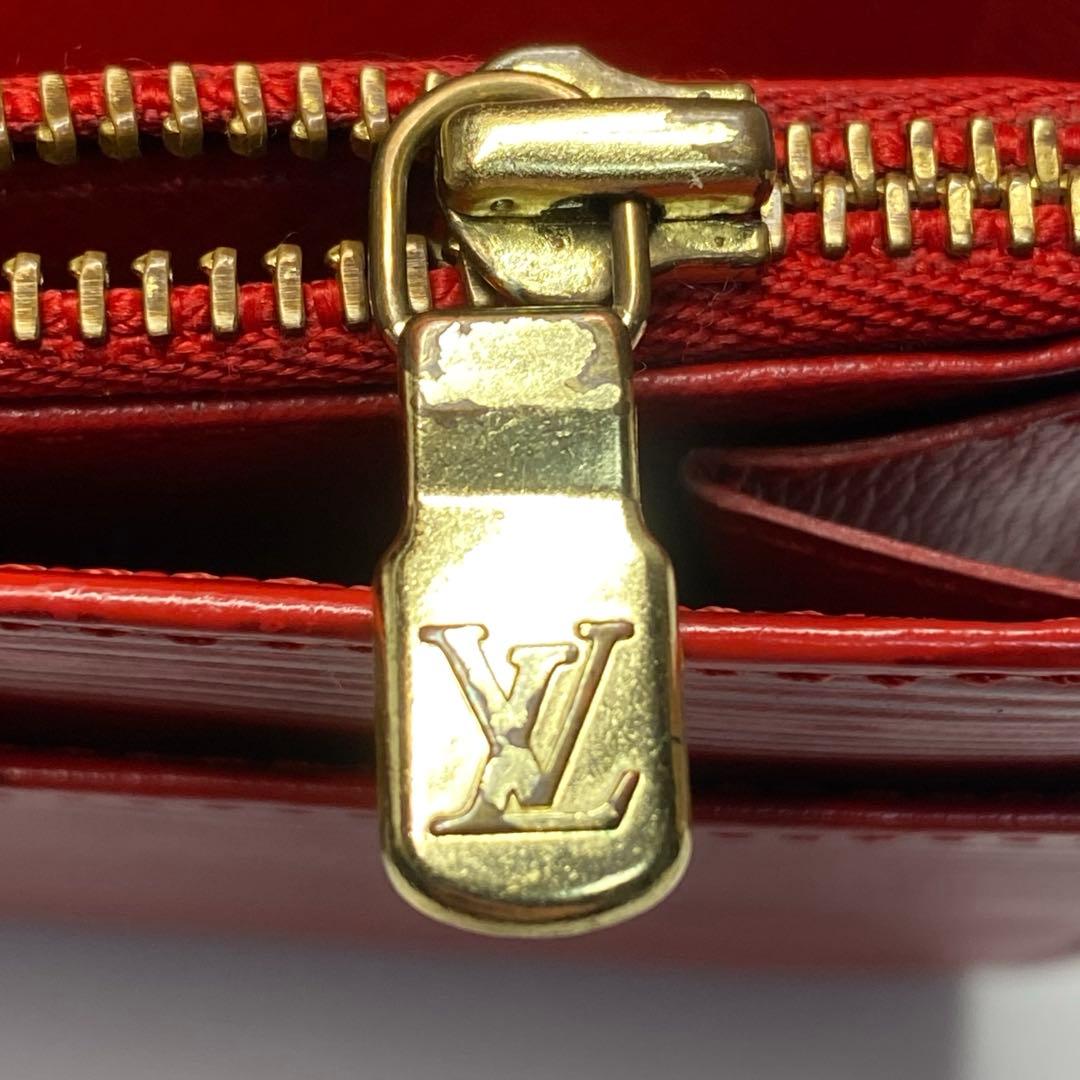 LOUIS VUITTON ルイヴィトン　エピ　赤　二つ折り財布